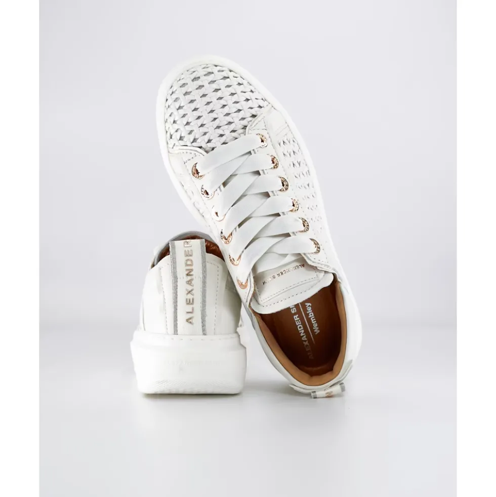 Wembley Sneakers