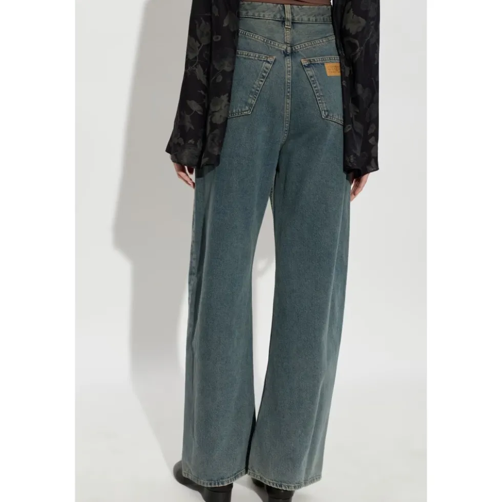 Wide-leg Jeans