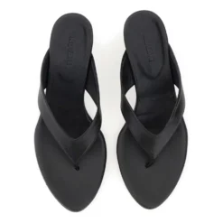 With Heel