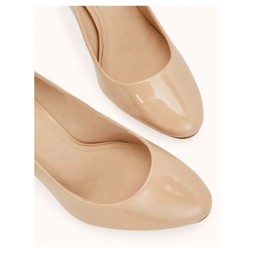 Zaina Pump